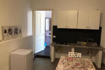 هتل Cavour Guest House