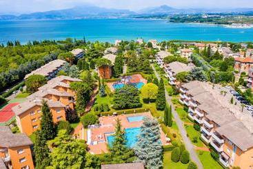 هتل Easy Apartaments Peschiera