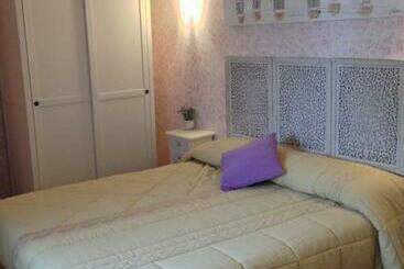 هتل Flores B&b