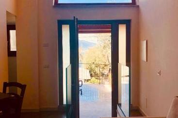هتل Lantica Pigna Chateau