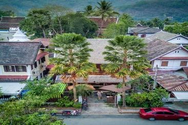 هتل Chaluenxay Villa