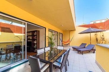 هتل Netos Terrace Apartments