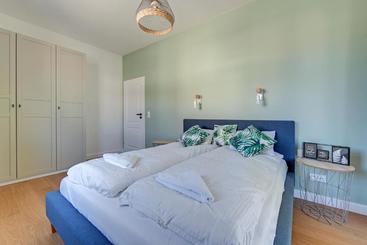 هتل Grand Apartments  Neptun Park