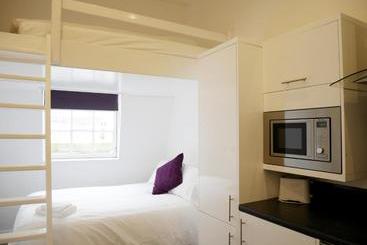 هتل Fox House, Studio Apartments