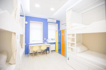 هتل Hostel 60