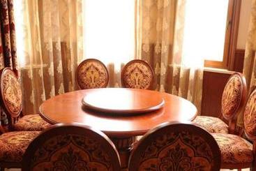 هتل Badaling Hot Spring Resort