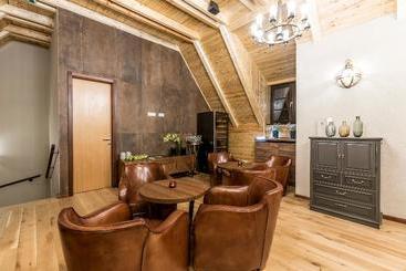 هتل Fenomen Plitvice Resort
