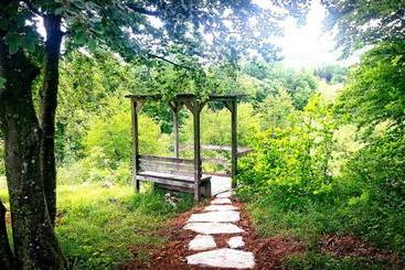 هتل Fenomen Plitvice Resort