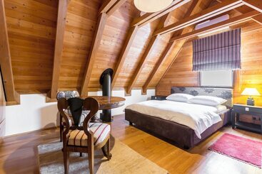 ホテル Fenomen Plitvice Resort