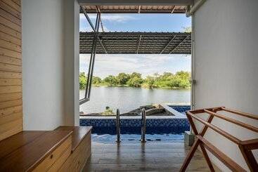 هتل Tamnanpar Resort