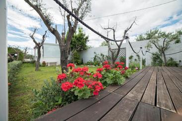 هتل Villa Lara