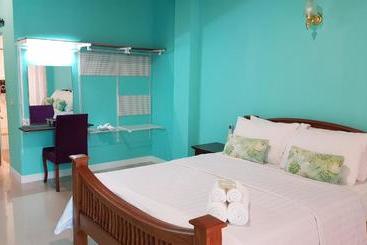 هتل The Dorm Chiangrai