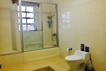 هتل Luxury Mountain Guesthouse