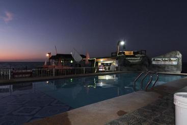 هتل Medano Island Resort