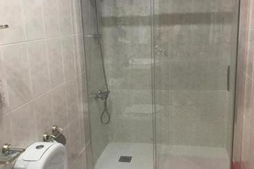 هتل Pension Logroño