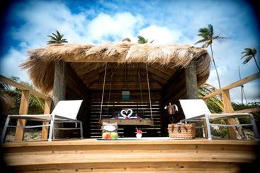 هتل Serenity At Coconut Bay   All Inclusive