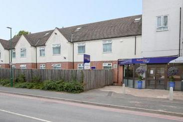 هتل Redwings Lodge Solihull