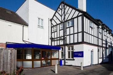 هتل Redwings Lodge Solihull