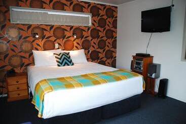 Aquarius Motel
