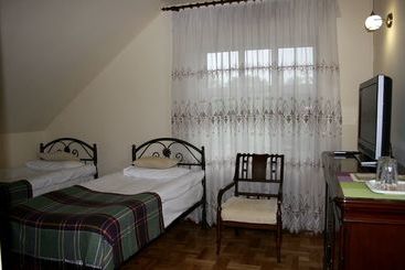 تختخواب و صبحانه Astoria Garden
