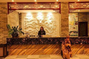 هتل Yangshuo Longting