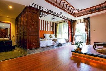 هتل Yangshuo Longting