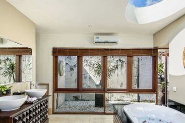 Villa M Bali Seminyak