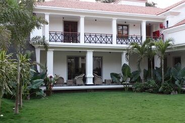 هتل Andores Resort And Spa   Calangute