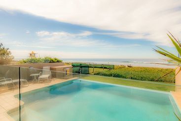 Absolute Beachfront Holiday House
