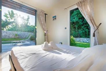 Villa Isis à L Entre Deux Avec Piscine Pour 7 Personnes