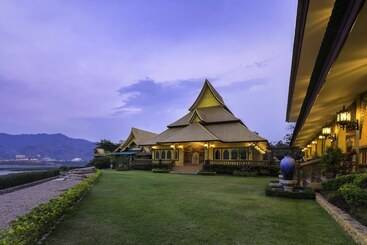 هتل Nakaraj Princess Chiang Khong