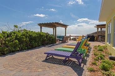 Sea View Motel