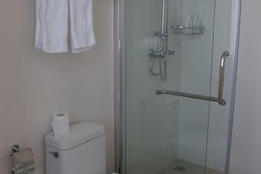 تختخواب و صبحانه Gerhouse