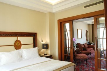 هتل Blue Diamond Ataturk Palace