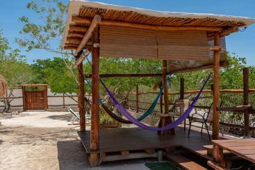 هتل La Casa Del Alux   Adults Only
