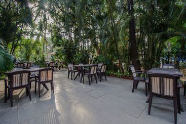 هتل Oyo Flagship 13853 Shruti Resort Calangute