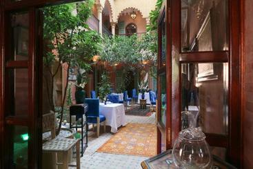 هتل Riad Atlas Quatre & Spa