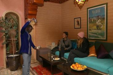 هتل Riad Atlas Quatre & Spa