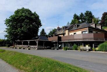 Logis Hotel Beau Rivage