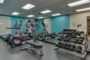 هتل Fairfield Inn & Suites By Marriott Fort Lauderdale Downtown/las Olas