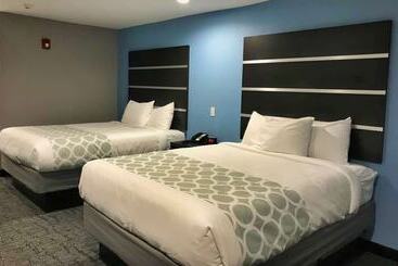 هتل Rodeway Inn South