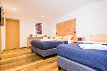 هتل Tas D Viaje Suites   Hostel Boutique