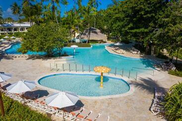 استراحتگاه Impressive Punta Cana