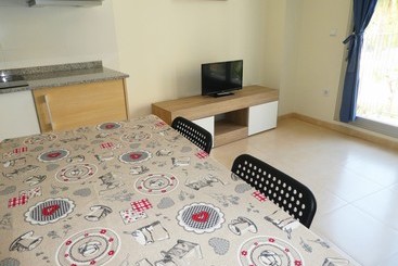 Apartamentos Benicarlo Centro 3000 Con Piscina