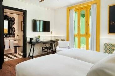 Hotel H10 Casa De La Plata