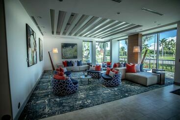 فندق Hilton Garden Inn West Palm Beach I95 Outlets