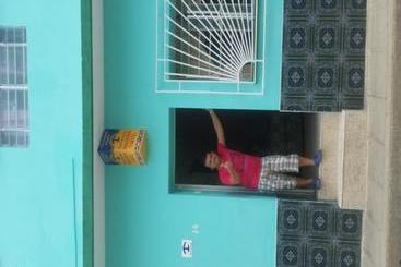 هاستل Hostal Casa Adalberto Y Gretel