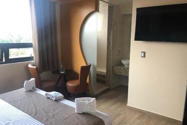 هتل Jard Inn Adult Only