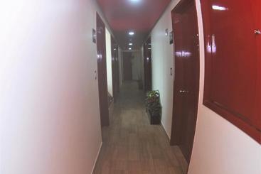 هتل Jard Inn Adult Only