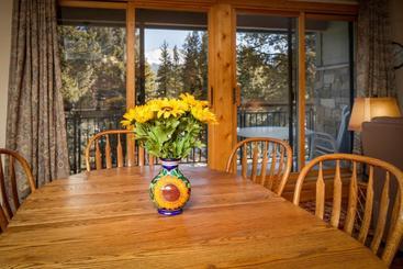 Two Bedroom 304 At Trails End